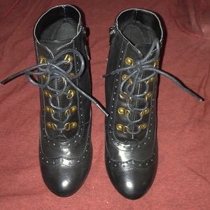 Chinese Laundry Z-awaken Wedge Booties